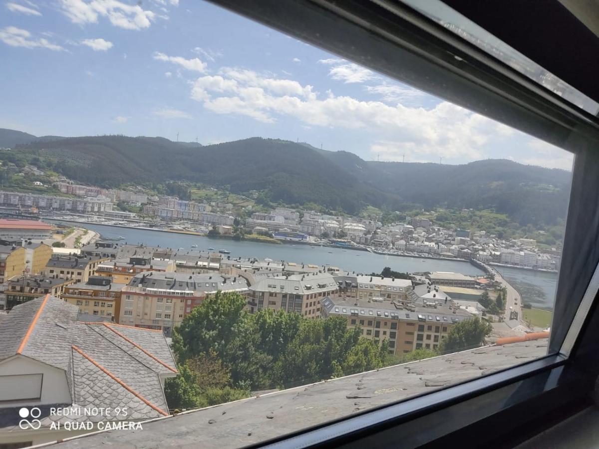 Atico Con Maravillosas Vistas Viveiro Exterior photo